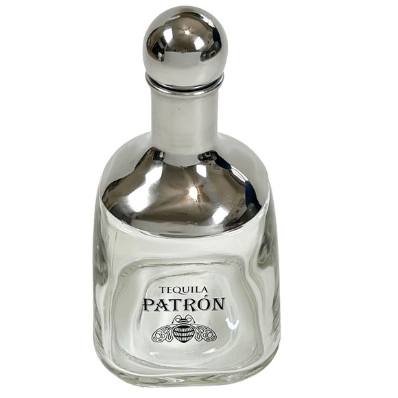 PATRON Margarita Shaker Glass Chrome Bottle 18oz Cocktail Mixer Tequila Whisky - Picture 1 of 10